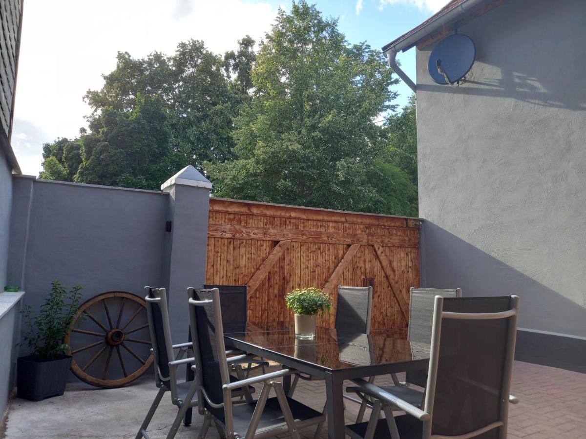 Pension - Kleinschmidt Urbach  Extérieur photo